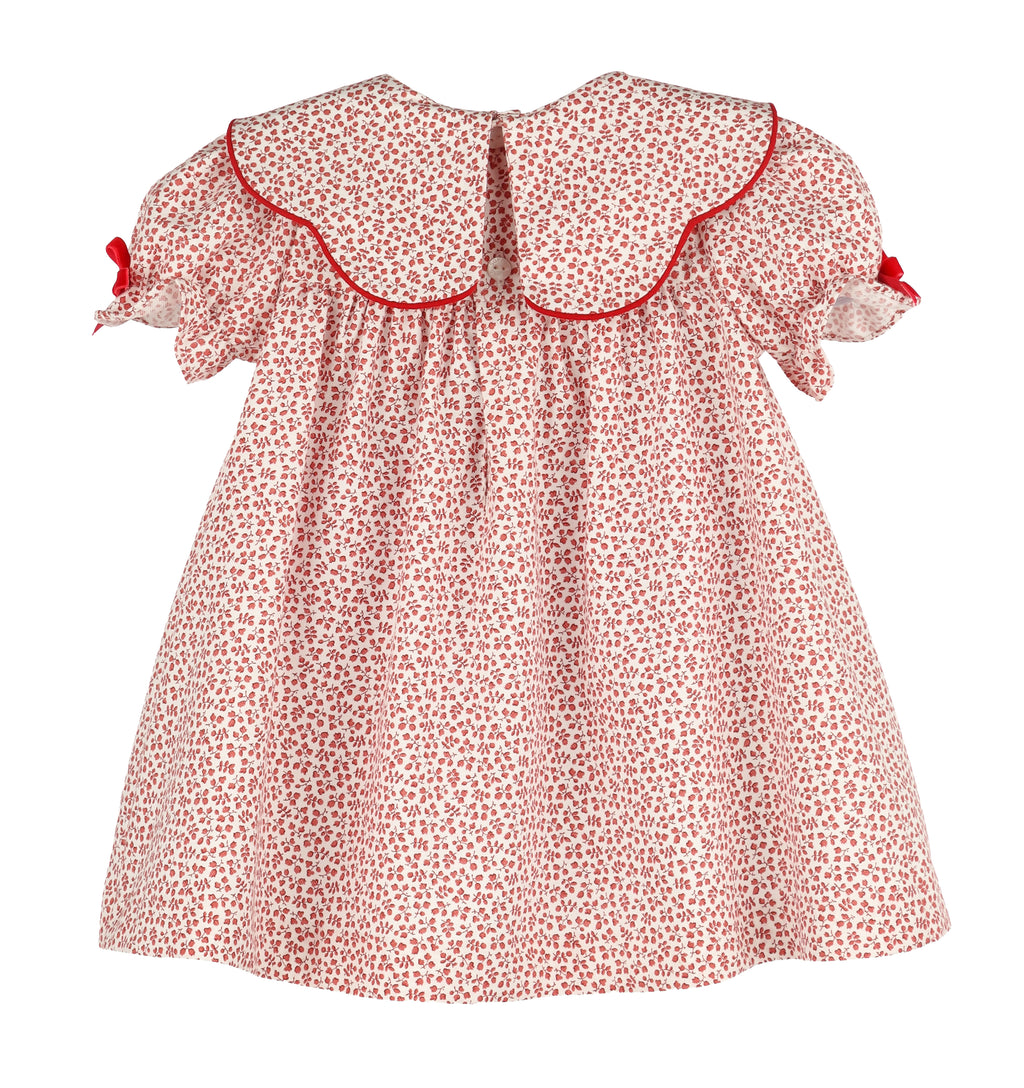 Lilly Scalloped Neck