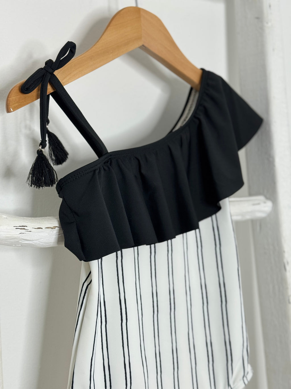 One Shoulder Stripes One piece