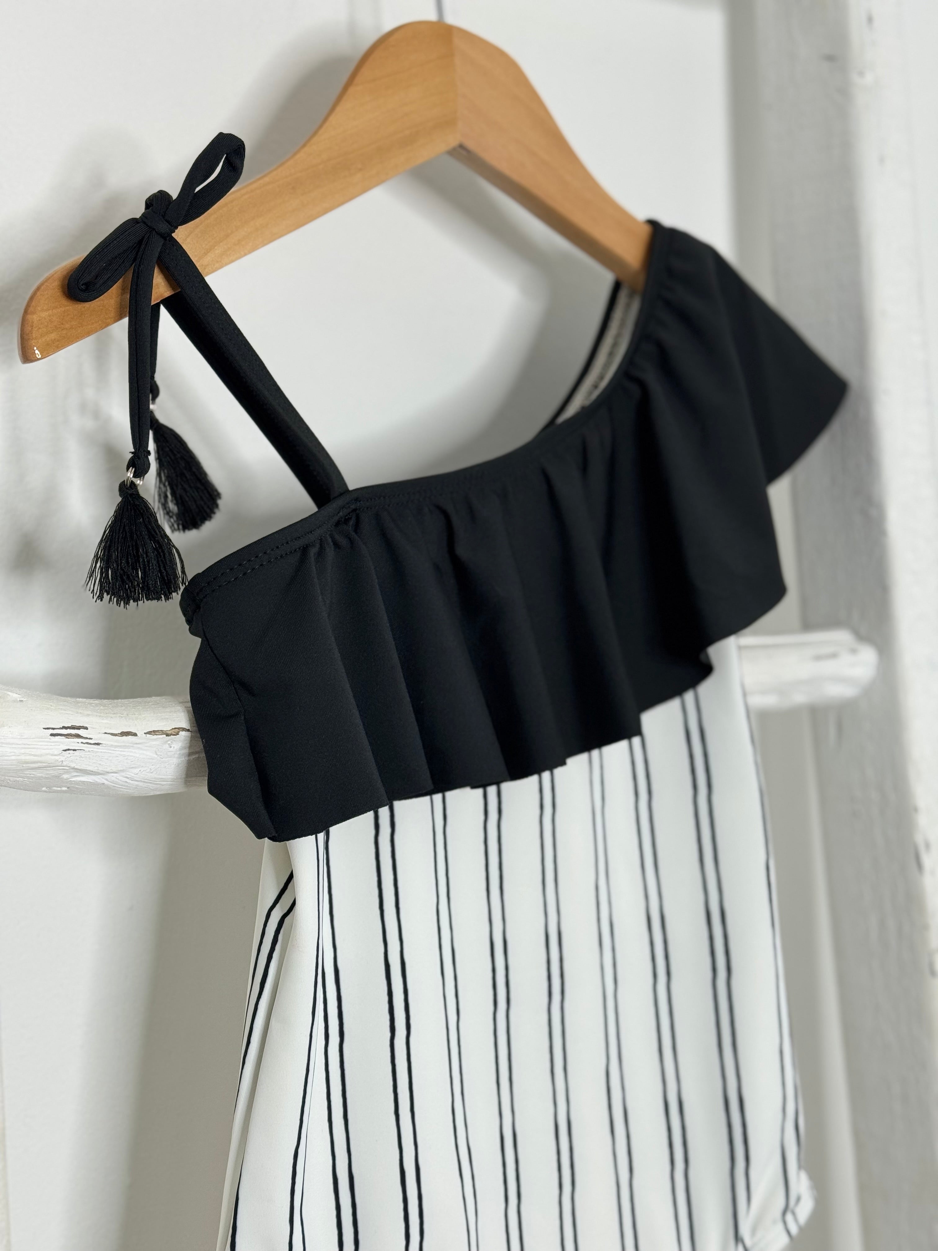 One Shoulder Stripes One piece
