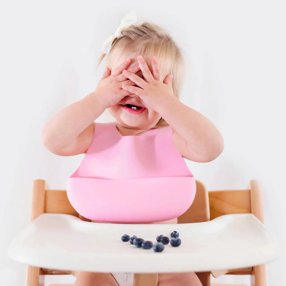 Strawberry Dream Magnetic Bib